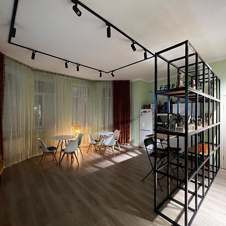 Friends Hostel أستانا المظهر الخارجي الصورة