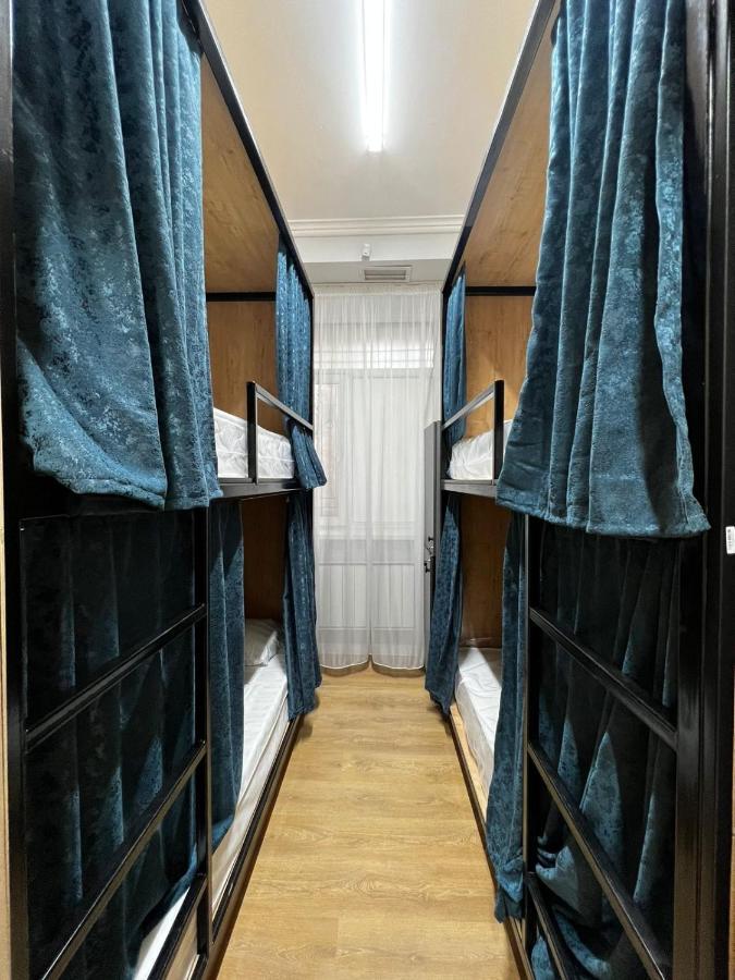 Friends Hostel أستانا المظهر الخارجي الصورة